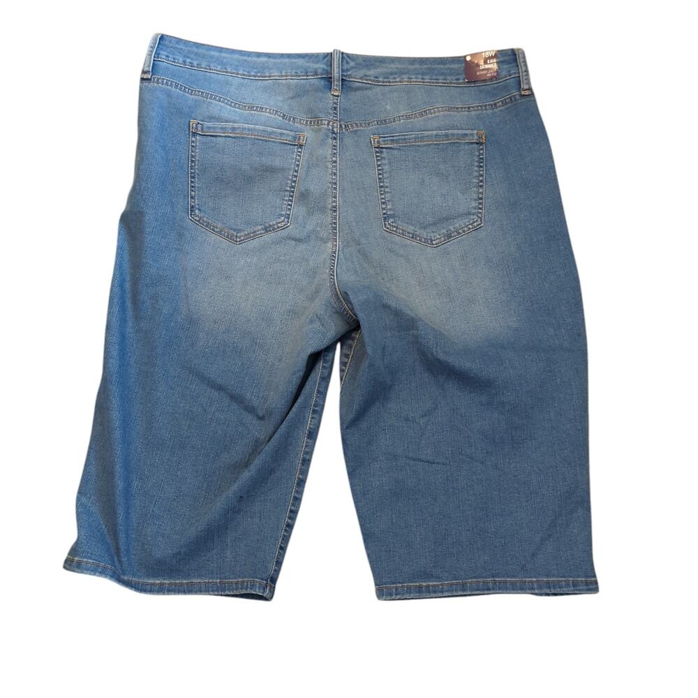 Gloria Vanderbilt 18W Women's Kaia Skimmer Denim Jean Capris NEW Plus Casual - Picture 2 of 9